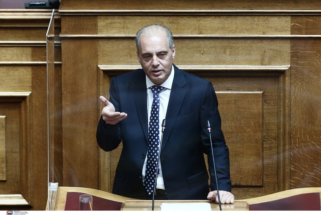 K.Βελόπουλος: Ο πρωθυπουργός προσπαθεί να εξαφανίσει κάθε κόμμα που δεν τον βολεύει