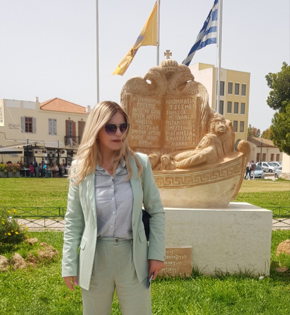 Παγκόσμια Ημέρα Μητέρας: Ευχή της Νότα Παπαδοπούλου στις δυο Κόρες της