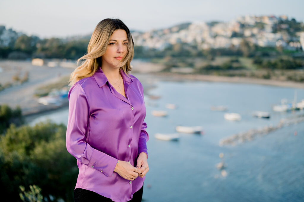 « Πιστεύω ότι ο Ελληνικός λαός θα δώσει καθαρή λύση στην κάλπη» Αποκλειστική συνέντευξη της Σοφίας Ζαχαράκη Υποψήφια Bουλευτής Νέας Δημοκρατίας Ανατολικής Αττικής στην Νότα Παπαδοπούλου Μούτσιου