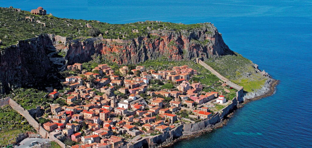 Μονεμβασιά: Η μαγευτική καστροπολιτεία