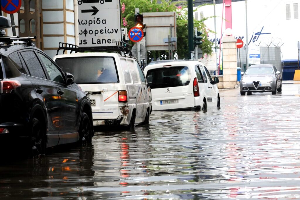 Θέατρο του Παραλόγου-Κράτοςκαι«Ατομική Ευθύνη»: Ποιος και τι Φταίει Για Όσα Ζούμε Στη Χώρα;