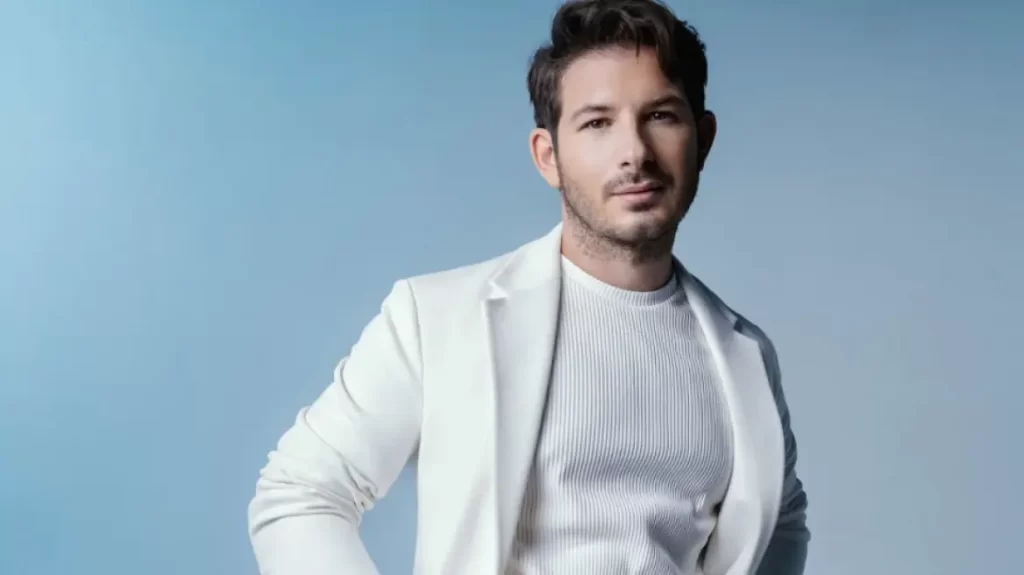 Γιώργος Περρής: Μια μουσική βραδιά στον Κήπο του Μεγάρου