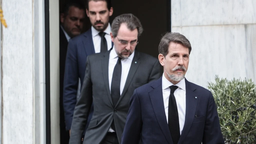 Ντε Γκρες: Είμαστε συγκινημένοι για την ιθαγένεια