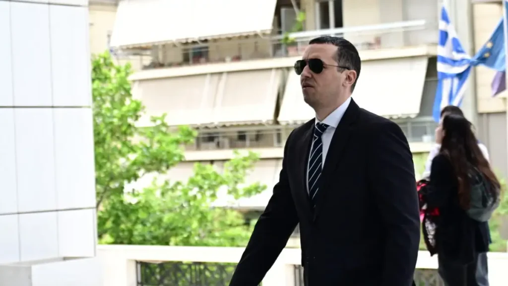 Σπαρτιάτες: Αθώοι οι 11 βουλευτές κι ο Κασιδιάρης για την υπόθεση εξαπάτησης εκλογέων