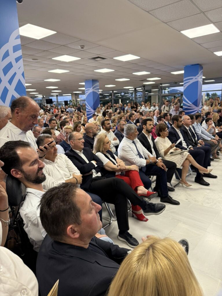 Νότα Παπαδοπούλου Μούτσιου: Από το VIP Lounge της Ομάδα Αλήθειας στο Θέατρο των Αυταπατών — Η υποκρισία δεν έχει θέση στο μέλλον της ΝΔ