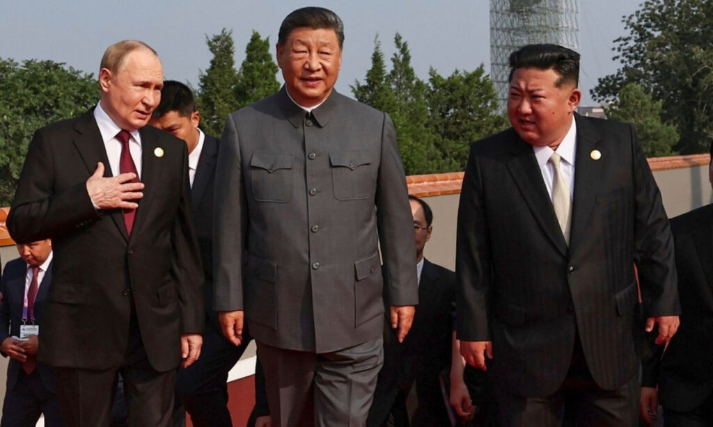 Αναμέτρηση δυνάμεων Δύσης – Ανατολής