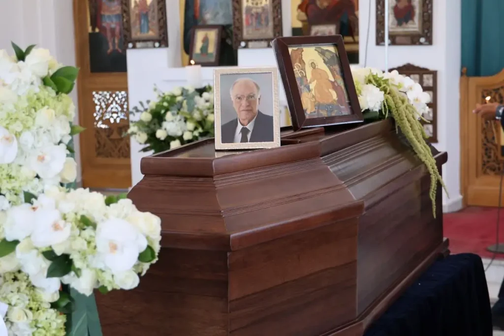 Κηδεία Βασίλη Λεβέντη:Τελευταίο αντίο στον πρόεδρο της Ένωσης Κεντρώων
